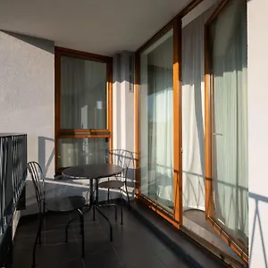 Nexthome Boutique - Klimatyzacja - Air Conditioning - New Апартаменты Варшава